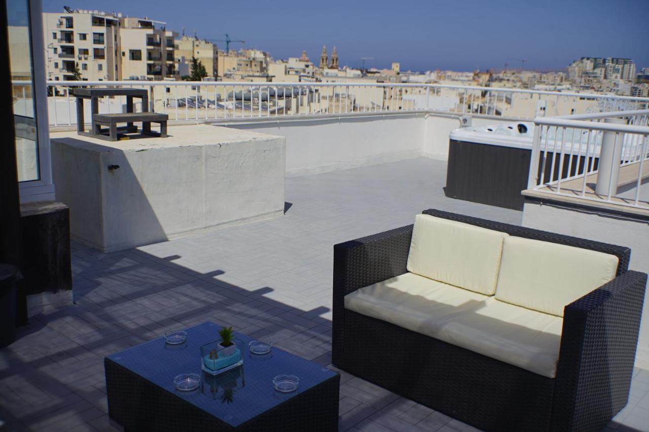 Wonderful Apartments With Shared Jacuzzi And Panorama Rooftop Gzira Exterior photo