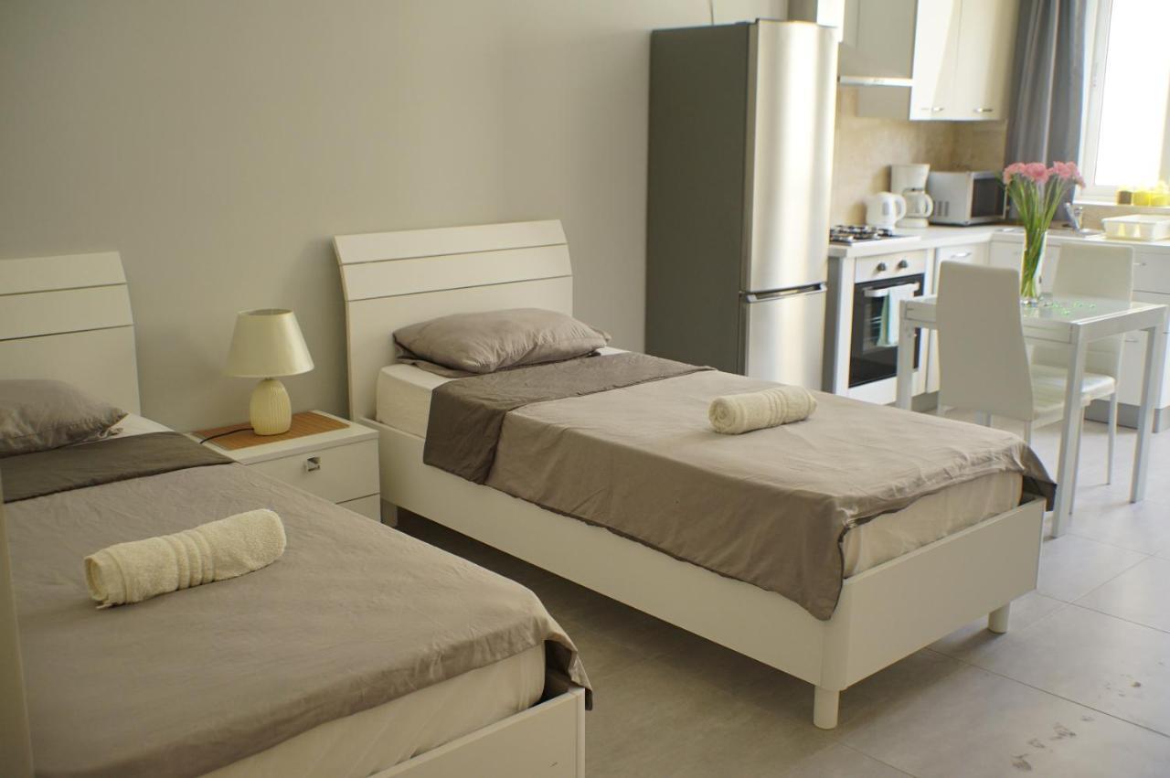 Wonderful Apartments With Shared Jacuzzi And Panorama Rooftop Gzira Exterior photo